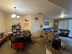 2445 Windrow Dr in Fort Collins, CO - Building Photo - Building Photo
