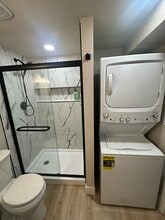 7502 S Emerson Cir, Unit Brand New Basement in Centennial, CO - Foto de edificio - Building Photo