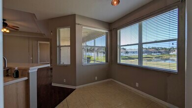 12424 25th Ct E in Parrish, FL - Foto de edificio - Building Photo