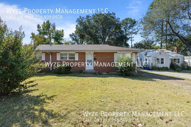 property at 2418 Woodview Dr SE