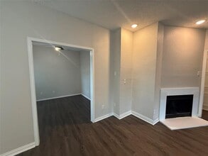 4288 Bass Pro Dr in Garland, TX - Building Photo - Building Photo