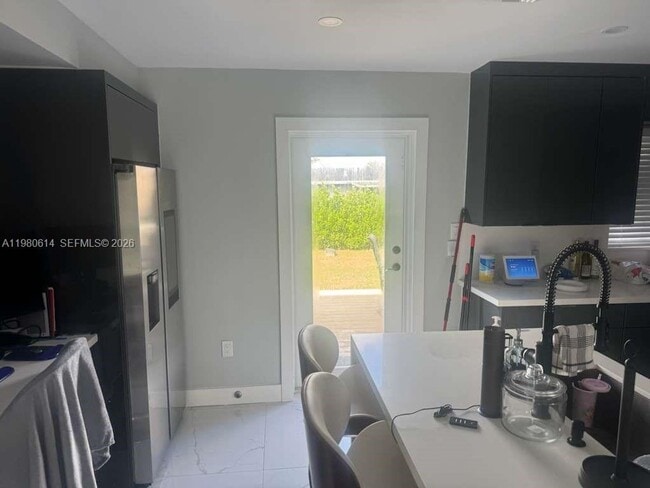 1001 NW 148th St in Miami, FL - Building Photo - Building Photo