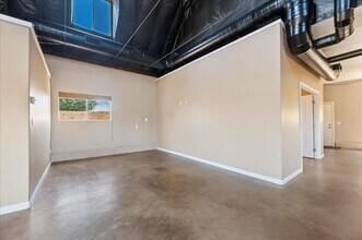 38101 Vía Lobato in Temecula, CA - Building Photo - Building Photo