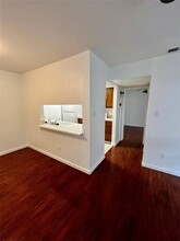 1705 Crossing Pl in Austin, TX - Building Photo - Building Photo