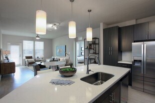 Legacy Union Square Apartments in Davenport, FL - Building Photo