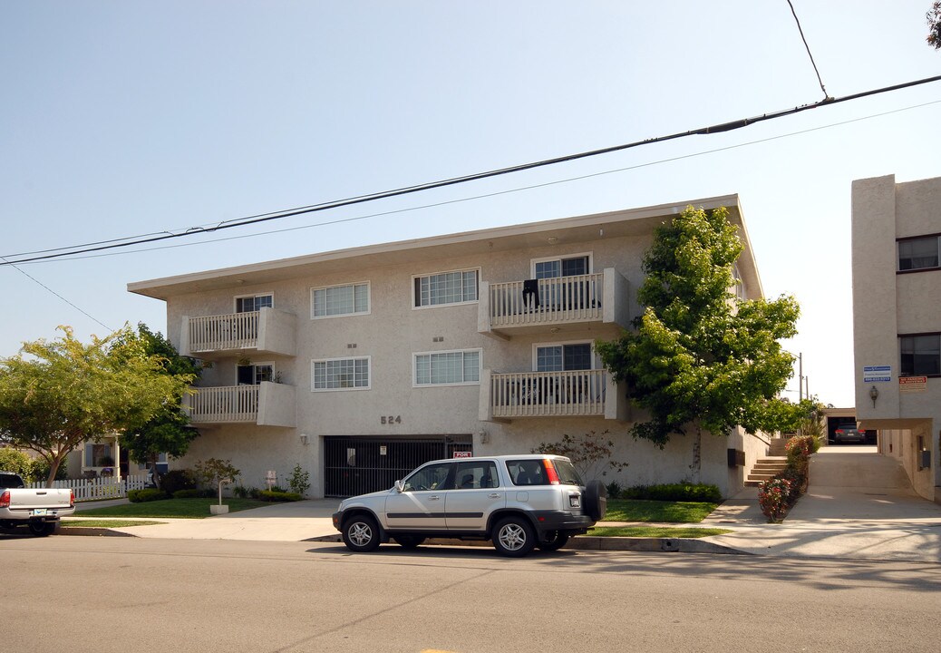 522 N Francisca Ave in Redondo Beach, CA - Building Photo