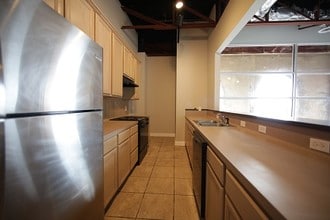 509 Lawrence St-Unit -Suite 305 in Corpus Christi, TX - Building Photo - Building Photo