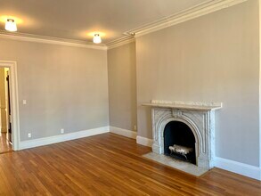 140 Marlborough St, Unit 3f in Boston, MA - Building Photo - Building Photo