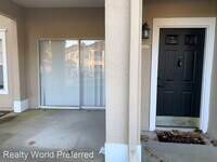 2414 White Magnolia Way