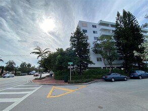 1200-1214 14th St in Miami Beach, FL - Building Photo - Building Photo