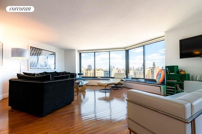 property at 40 E 94th St