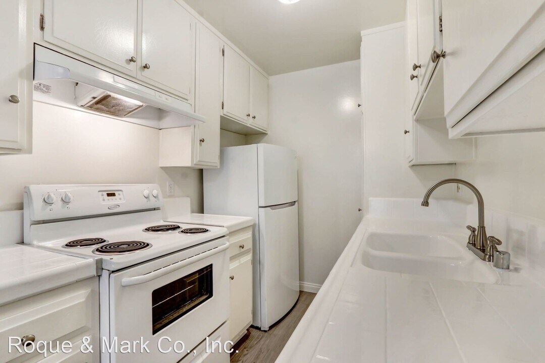 824 Maple St in Santa Monica, CA - Building Photo