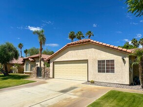 39485 Regency Way in Palm Desert, CA - Building Photo - Building Photo