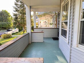 864 Myrtle Ave in Albany, NY - Building Photo - Building Photo
