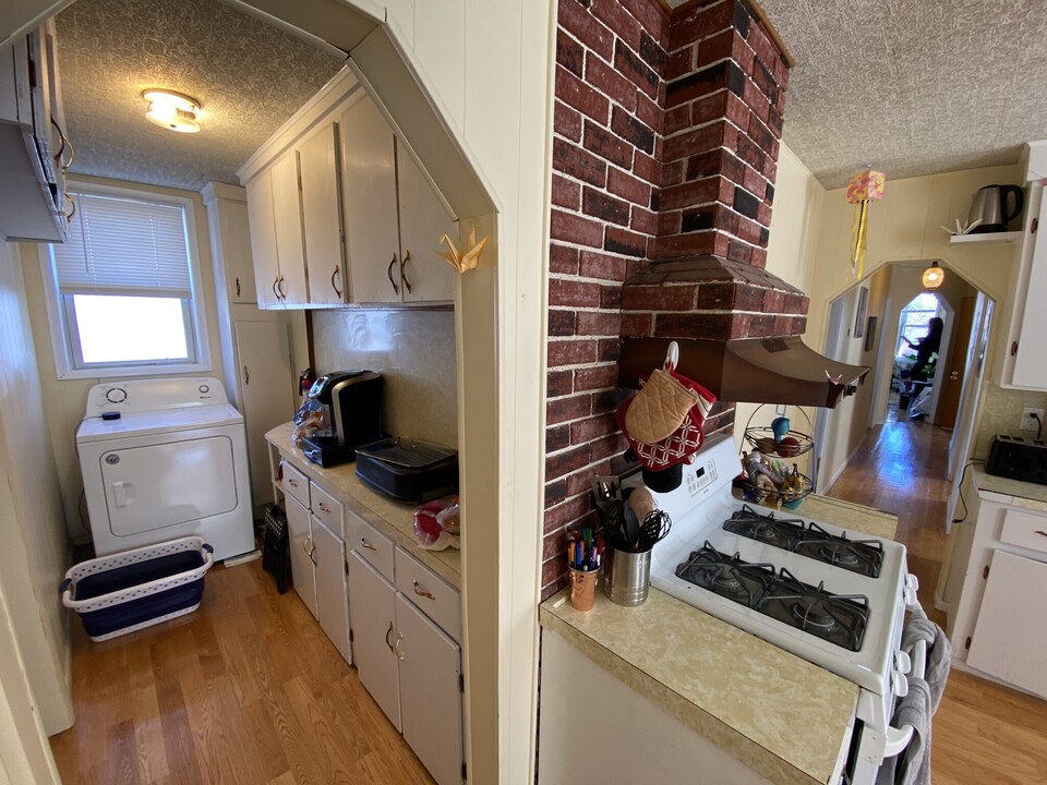 29 Cameron Ave, Unit 3 in Somerville, MA - Building Photo