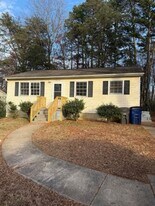 3919 Burtis St in Winston-Salem, NC - Building Photo