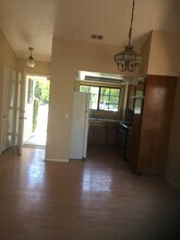 126 Oakdale Ln in Fillmore, CA - Building Photo - Building Photo