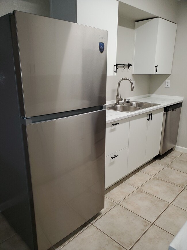 34 W Inglewood St, Unit 2 in Mesa, AZ - Building Photo - Building Photo