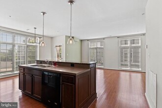 3030 Meridian Cmns in Mechanicsburg, PA - Building Photo - Building Photo