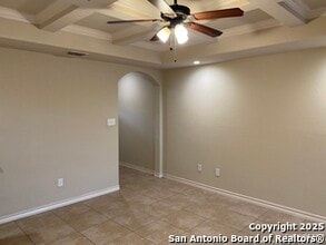 6022 Jax Wy in San Antonio, TX - Foto de edificio - Building Photo