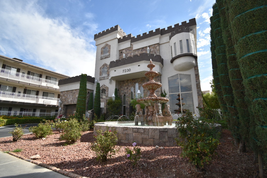 Manor Suites in Las Vegas, NV - Foto de edificio