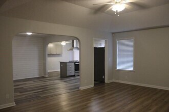 110 Sandalwood Dr in Brunswick, GA - Building Photo - Building Photo