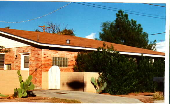 3261 E Edison St in Tucson, AZ - Foto de edificio