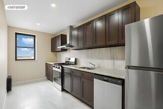 408 Rogers Ave in Brooklyn, NY - Building Photo - Building Photo