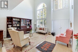 1814 Rosebank Rd in Pickering, ON - Building Photo - Building Photo