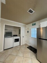 241 Ellis Rd in Miramar Beach, FL - Building Photo - Building Photo