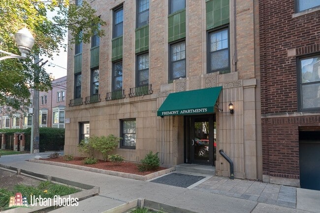 3836 N Fremont, Unit A07C