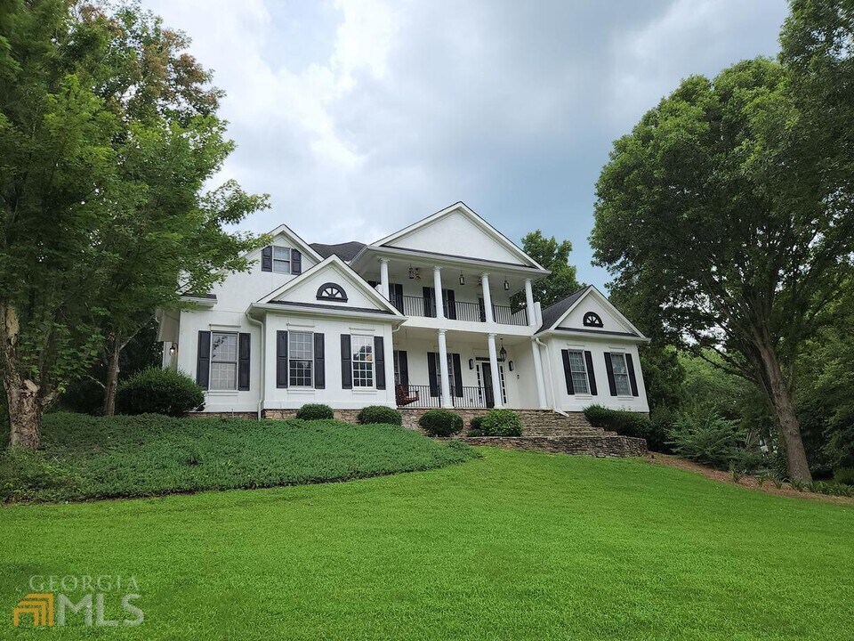 166 Glen Eagle Way in Mcdonough, GA - Building Photo