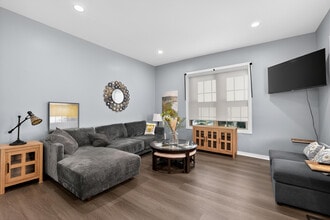 1012 Jackson St in Covington, KY - Building Photo - Building Photo