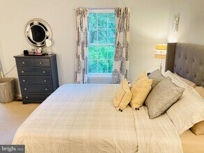 16 Mateus Way in Gaithersburg, MD - Building Photo - Building Photo