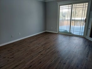 1997 Tall Oaks Dr in Aurora, IL - Building Photo - Building Photo