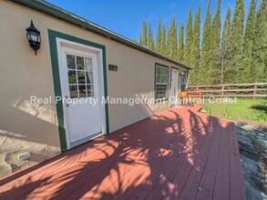 9393 Eagle Vista Way in Atascadero, CA - Building Photo - Building Photo