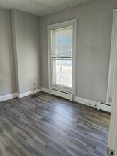 14 Cedar St, Unit 14 in New Britain, CT - Building Photo - Building Photo