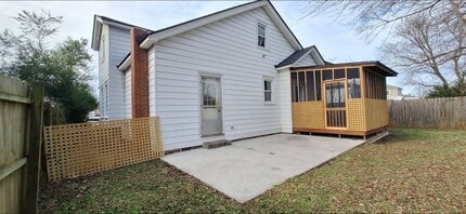 711 Lafayette Ave in Colonial Heights, VA - Building Photo - Building Photo