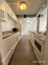 1 Bedroom Apartment in South Regina in Regina, SK - Building Photo - Building Photo