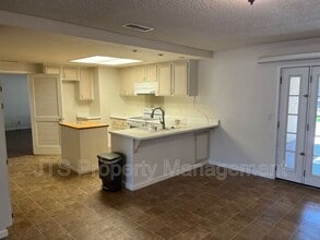 6830 Mellodora Dr in Orangevale, CA - Building Photo - Building Photo