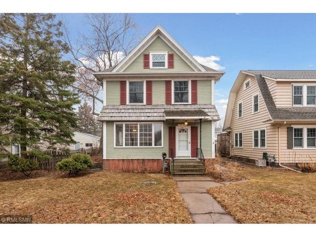 property at 1522 Minnehaha Ave W