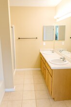 45 Harper Meadow Way in Hendersonville, NC - Foto de edificio - Building Photo