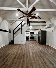 286 Sweet pea in Somerville, TX - Foto de edificio - Building Photo