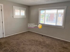 126 E Whitlock Ave in South Salt Lake, UT - Building Photo - Building Photo