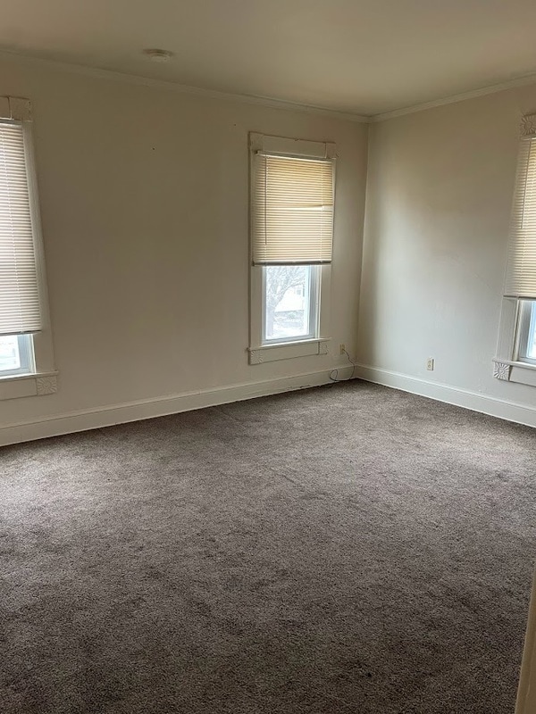 701 S Bluff Blvd in Clinton, IA - Building Photo - Building Photo