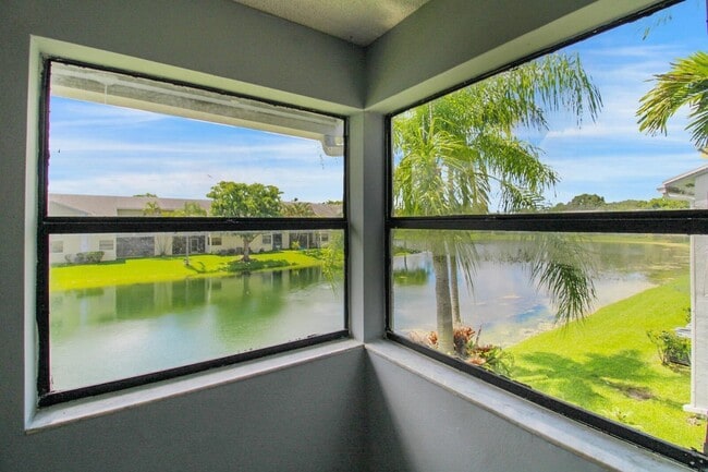 960 N Franklin Ave in Homestead, FL - Building Photo - Building Photo