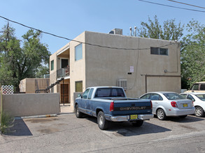 2115 Gold Ave SE in Albuquerque, NM - Building Photo - Building Photo