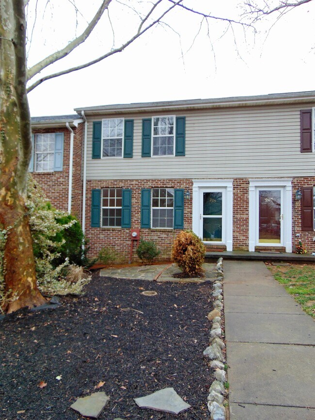 property at 205 Willowbrook Ct