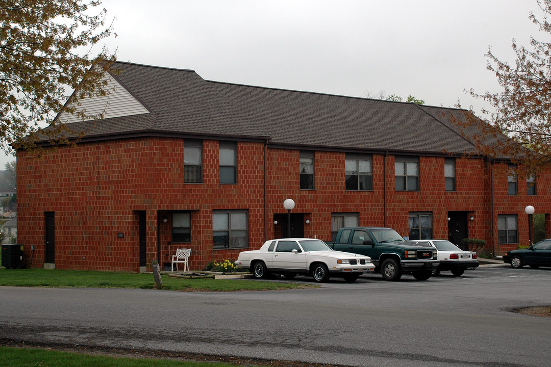 Oak Bottom Village in Quarryville, PA - Building Photo