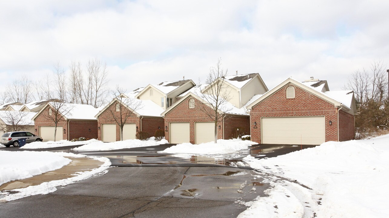 Brookside Commons in Ann Arbor, MI - Building Photo